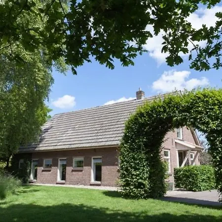 Vrijstaand Vakantie Huis Met Prive Wellness Casa de Férias Lochem