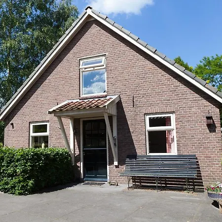Casa de Férias Vrijstaand Vakantie Huis Met Prive Wellness Lochem